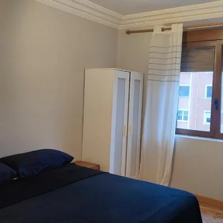 Habitacion Privada, A 5 Minutos A La Catedral Konukevi